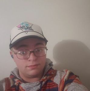 Meet your Posher, Johnathan